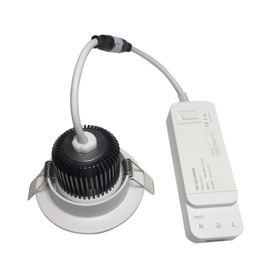 38/60 ° बीम कोण स्मार्ट एलईडी downlights 8w Dimming / रंग तापमान समायोज्य