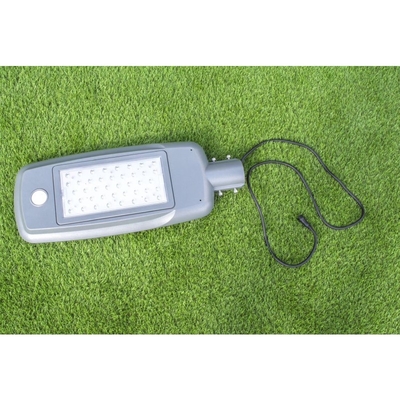 उच्च चमक सौर ऊर्जा चालित एलईडी स्ट्रीट लाइट 140lm / w SMD IP65 आउटडोर पनरोक
