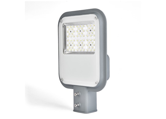 Bridgelux 3030 चिप SMD LED स्ट्रीट लाइट 2700-6500K AC110V 40W 2 साल की वारंटी