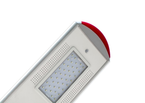 2700-6500K IP65 30W सौर ऊर्जा संचालित एलईडी स्ट्रीट लाइट एल्यूमीनियम सामग्री पर्यावरण के अनुकूल